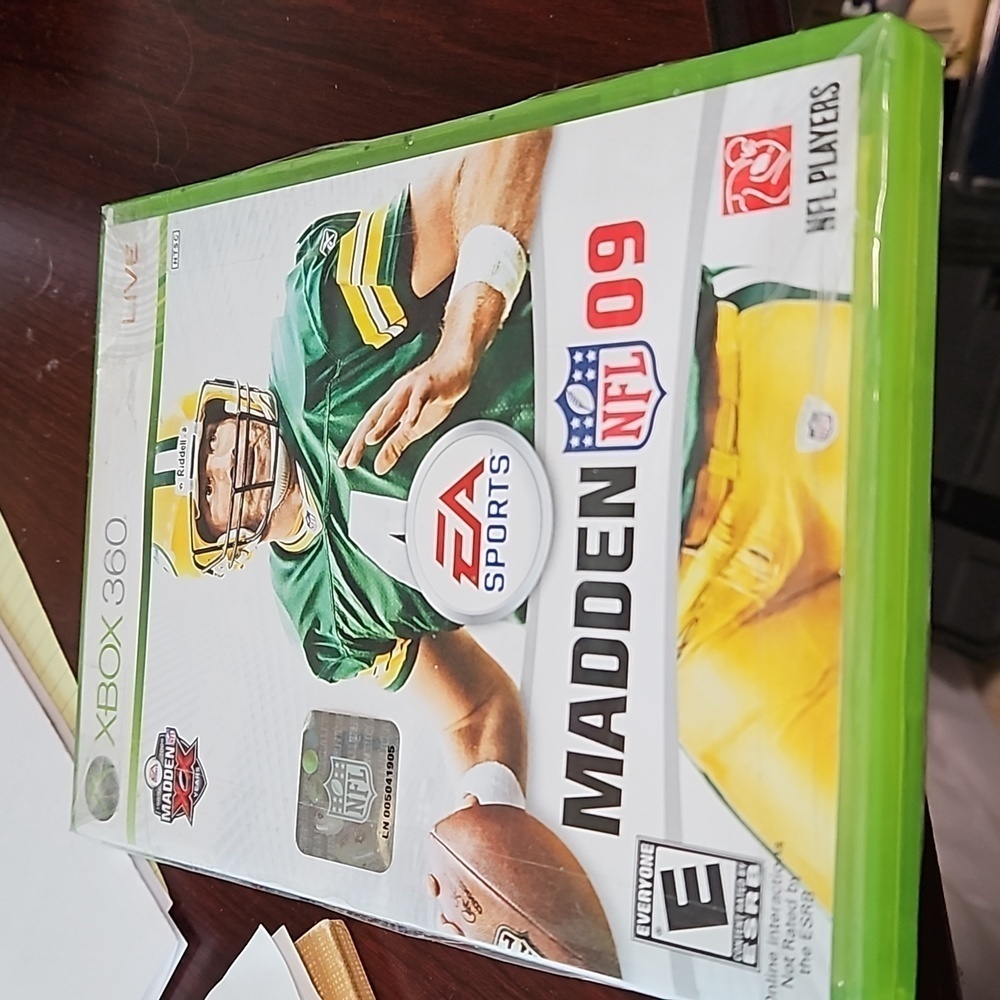 6 Games - Picture 5 of 6